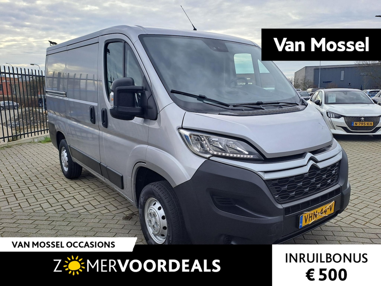 Citroën Jumper - 30 2.2 BlueHDi 120 L1H1 Club | Airco | Navigatie | Bluetooth | Cruise control - AutoWereld.nl