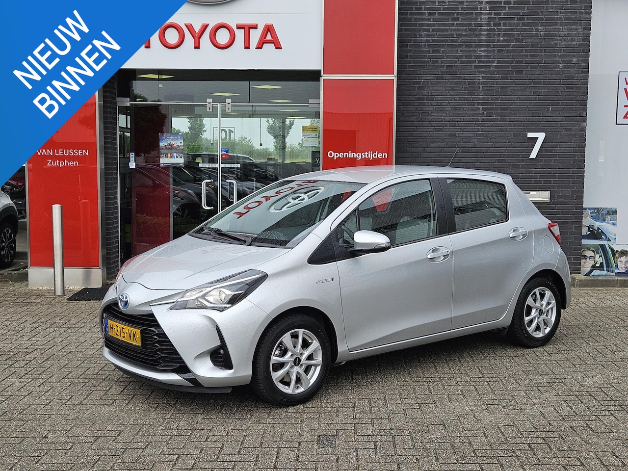 Toyota Yaris - 1.5 Hybrid - AutoWereld.nl