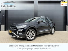 Volkswagen T-Roc - 1.5 TSI 150 pk Style automaat navi virtual IQ leer full