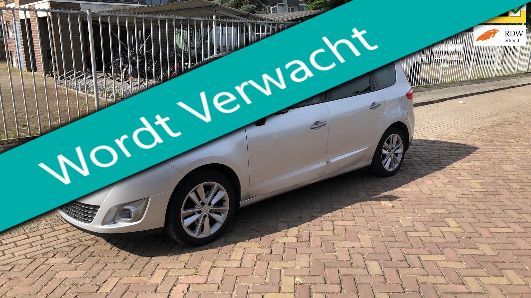 Renault Grand Scénic - 1.4 TCe 131pk 2e eigenaar Clima Navi Trekhaak 1300kg. - AutoWereld.nl