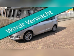 Renault Grand Scénic - 1.4 TCe 131pk 2e eigenaar Clima Navi Trekhaak 1300kg