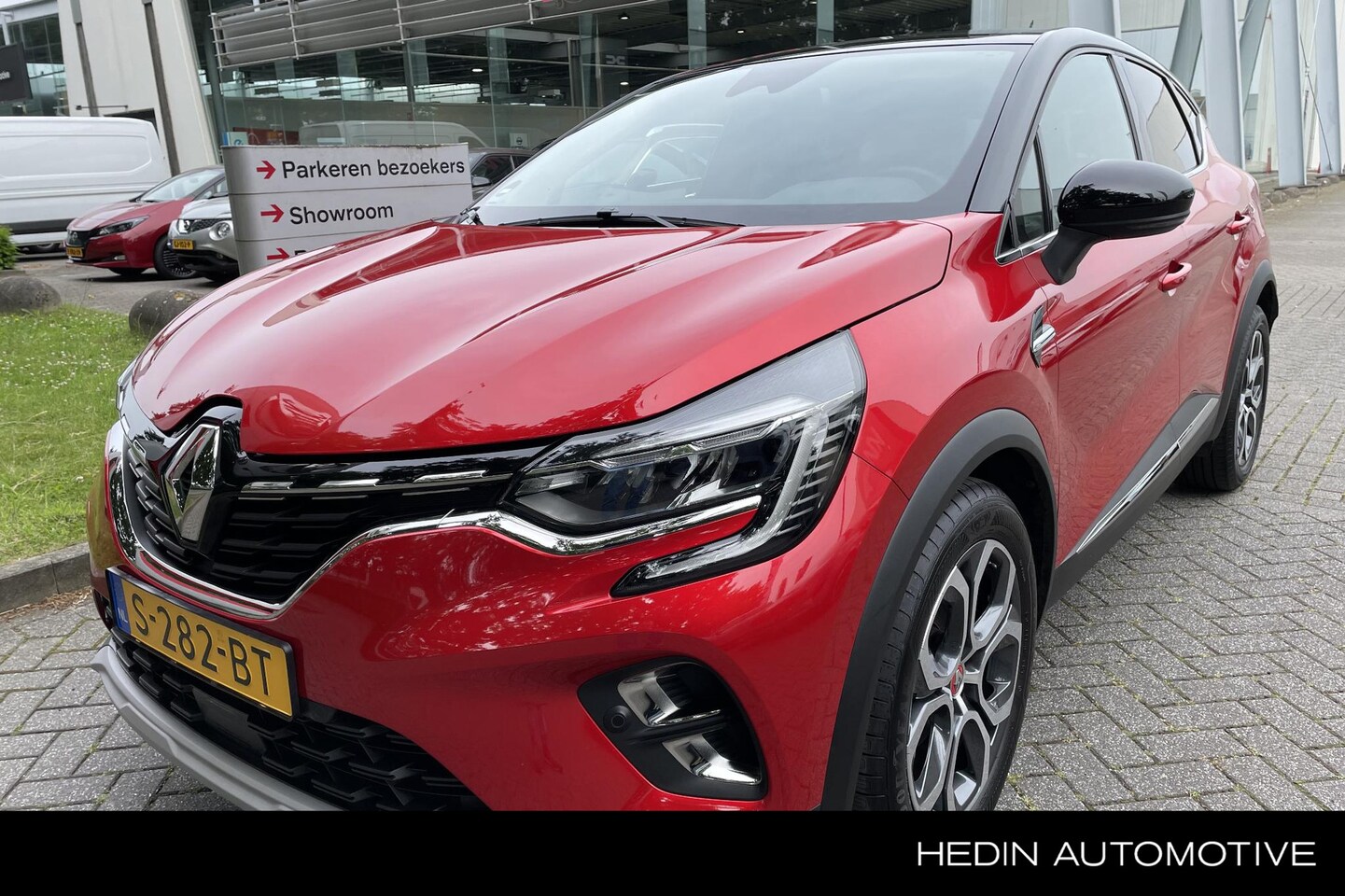 Renault Captur - 1.0 TCe 90 Techno Camera | Nav | Trekhaak | 18" Lm velgen - AutoWereld.nl