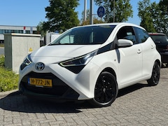 Toyota Aygo - 1.0 VVT-i x-play 1e eigenaar