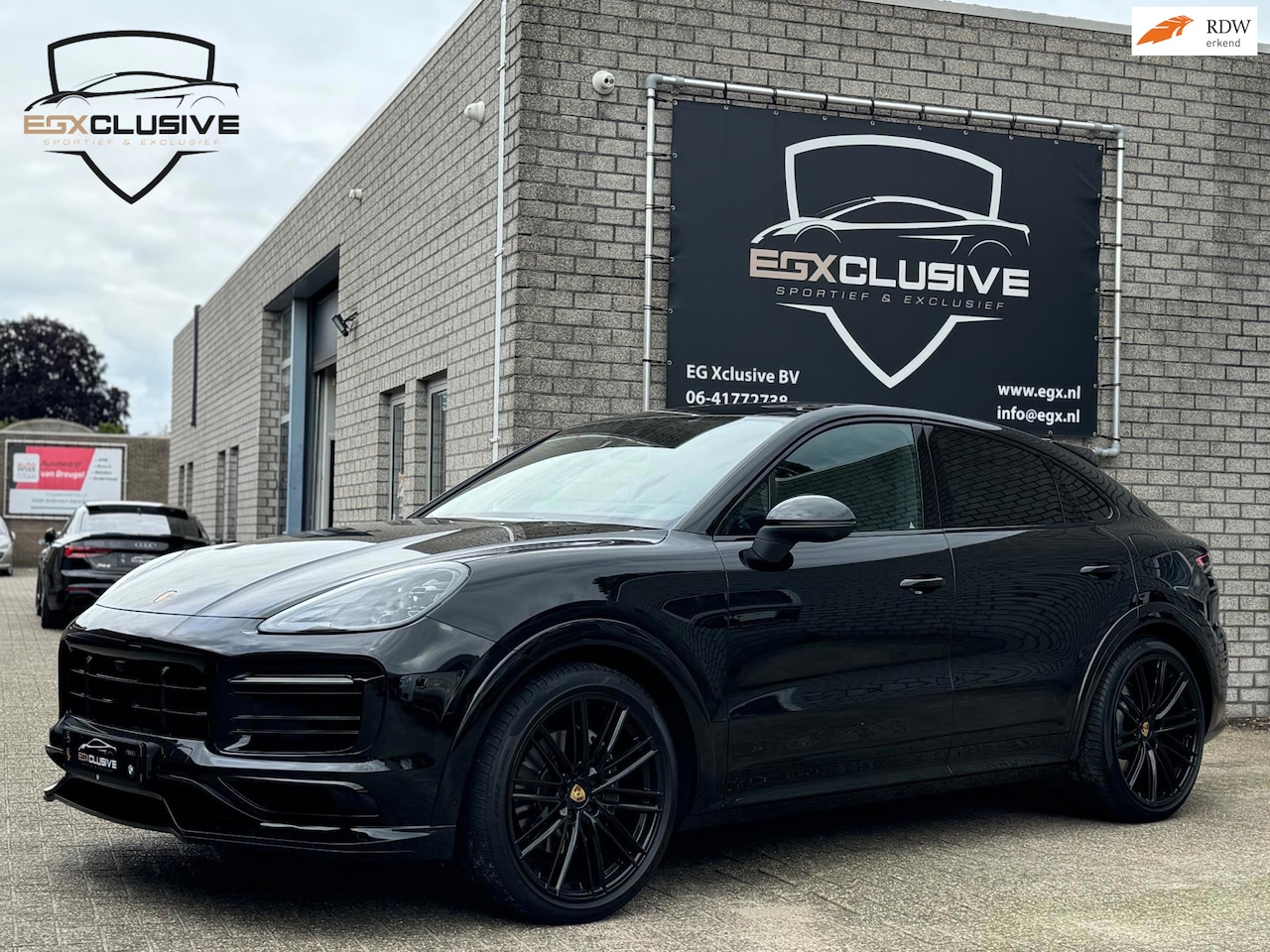 Porsche Cayenne Coupé - 3.0 E-Hybrid Platinum Edition Techart/Garantie2026/Softclose/22Inch - AutoWereld.nl