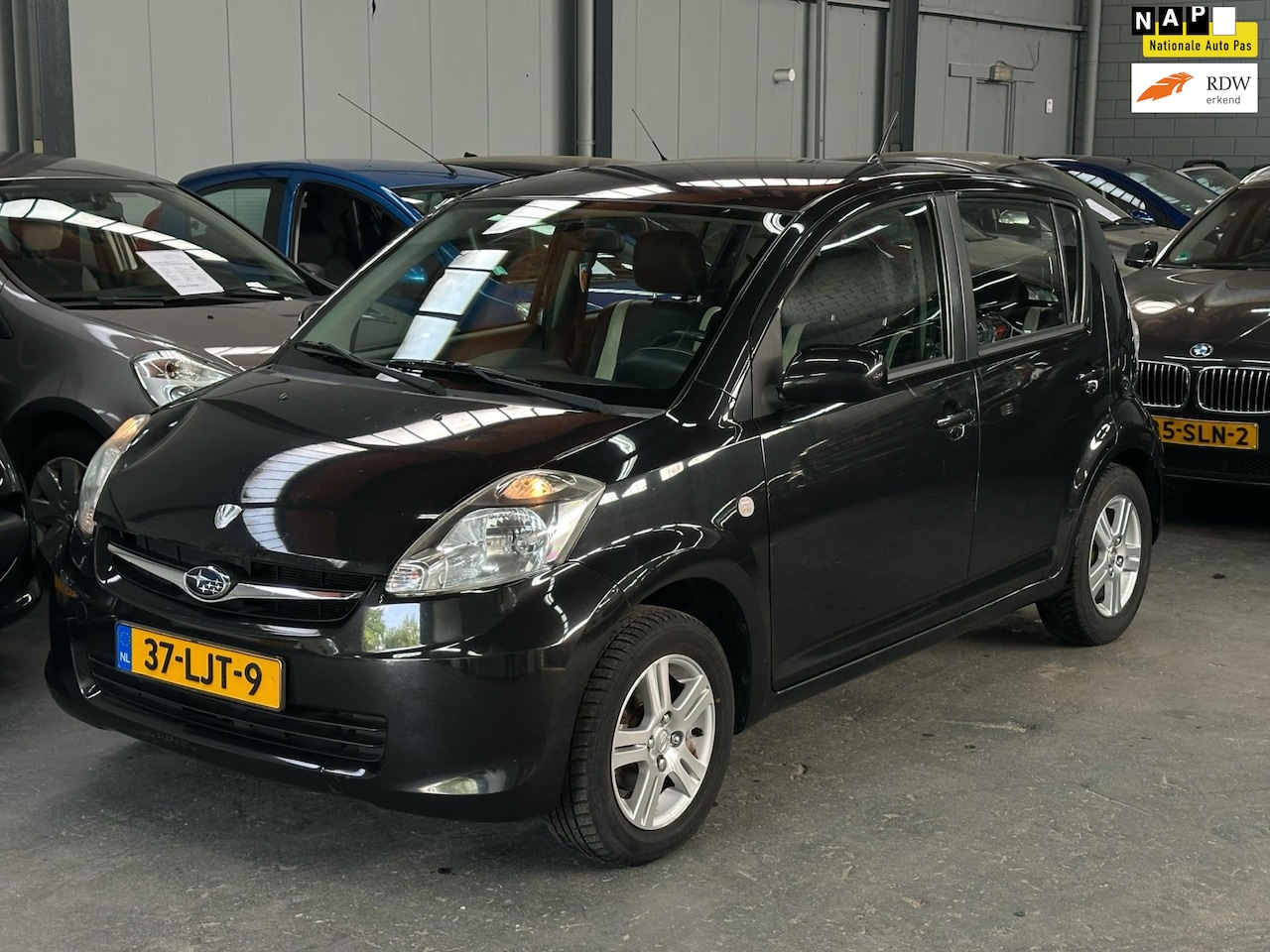 Subaru Justy - 1.0 Black & White S APK NAP - AutoWereld.nl