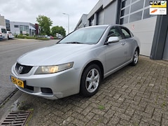 Honda Accord - 2.0i Sport koppeling slecht lichte schades zie foto's