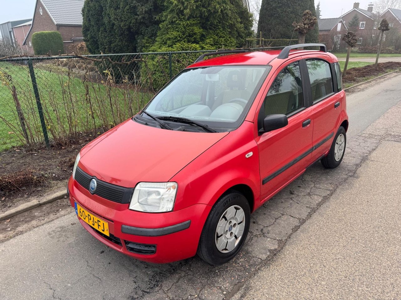 Fiat Panda - 1.1 Active Plus 5 DEURS 119DKM NAP - AutoWereld.nl