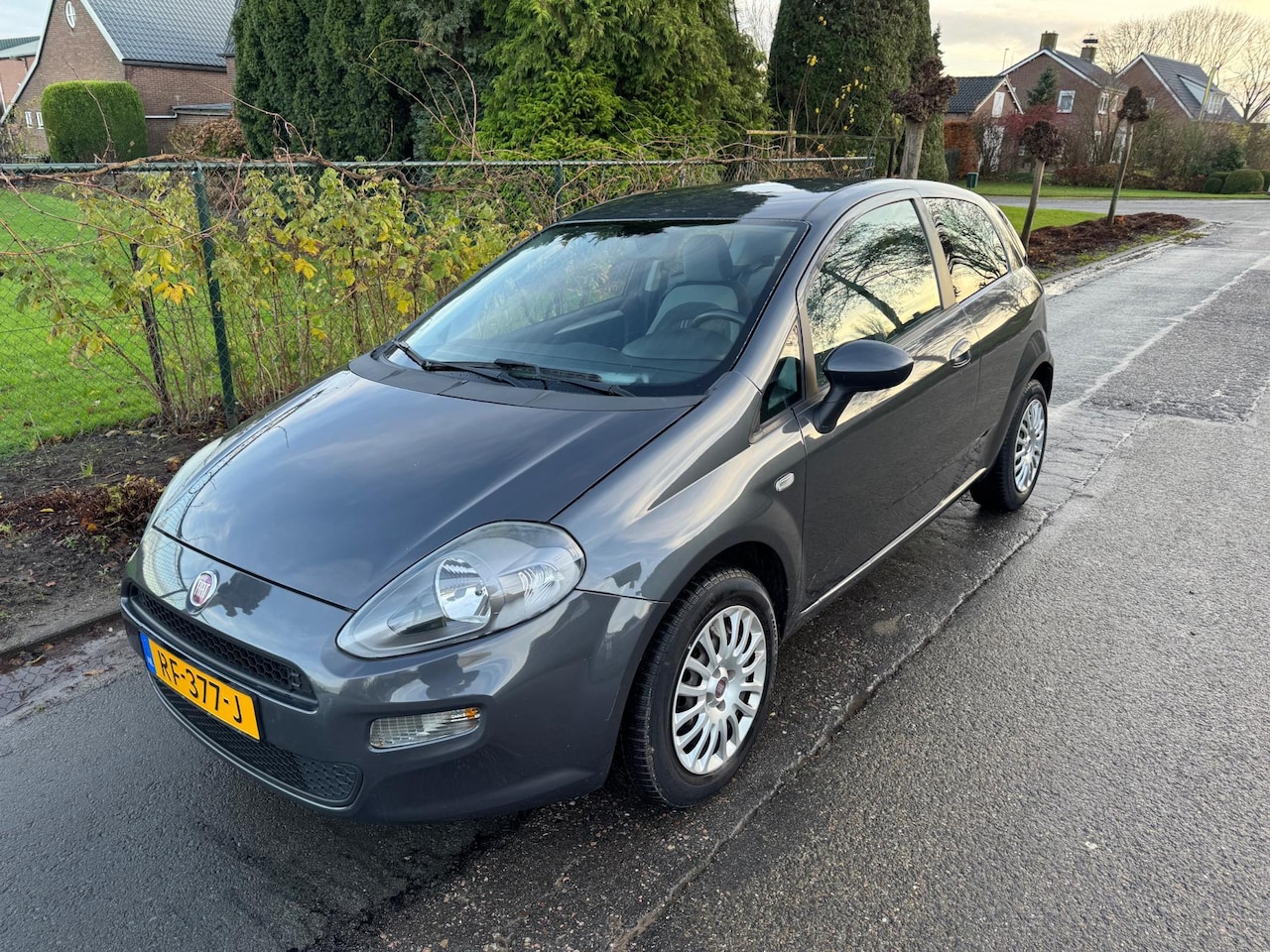 Fiat Punto Evo - 1.2 Pop Nieuwe APK AIRCO ELEKTRISCHE RAMEN - AutoWereld.nl