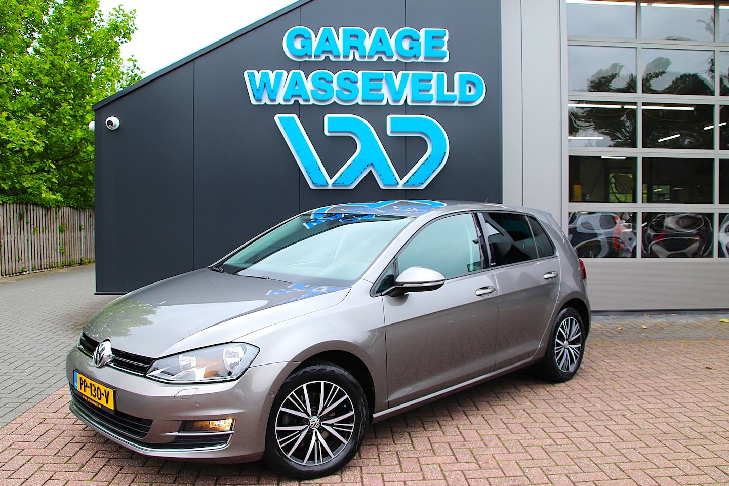 Volkswagen Golf - Vii 1.4 TSI DSG Stoelverw/Trekhaak/Optie tot Carplay - AutoWereld.nl