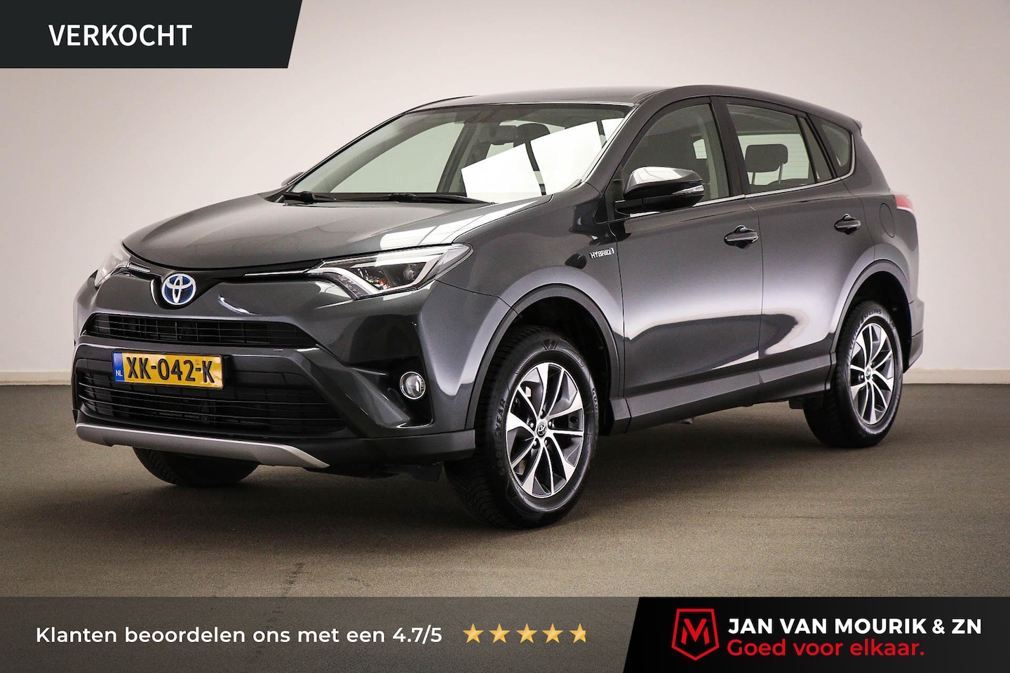 Toyota RAV4 - 2.5 Hybrid First Edition | CLIMA | CAMERA | NAVIGATIE - AutoWereld.nl