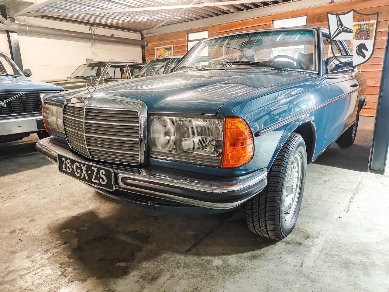 Mercedes-Benz 200-280 (W123) - 230 C 230 C - AutoWereld.nl