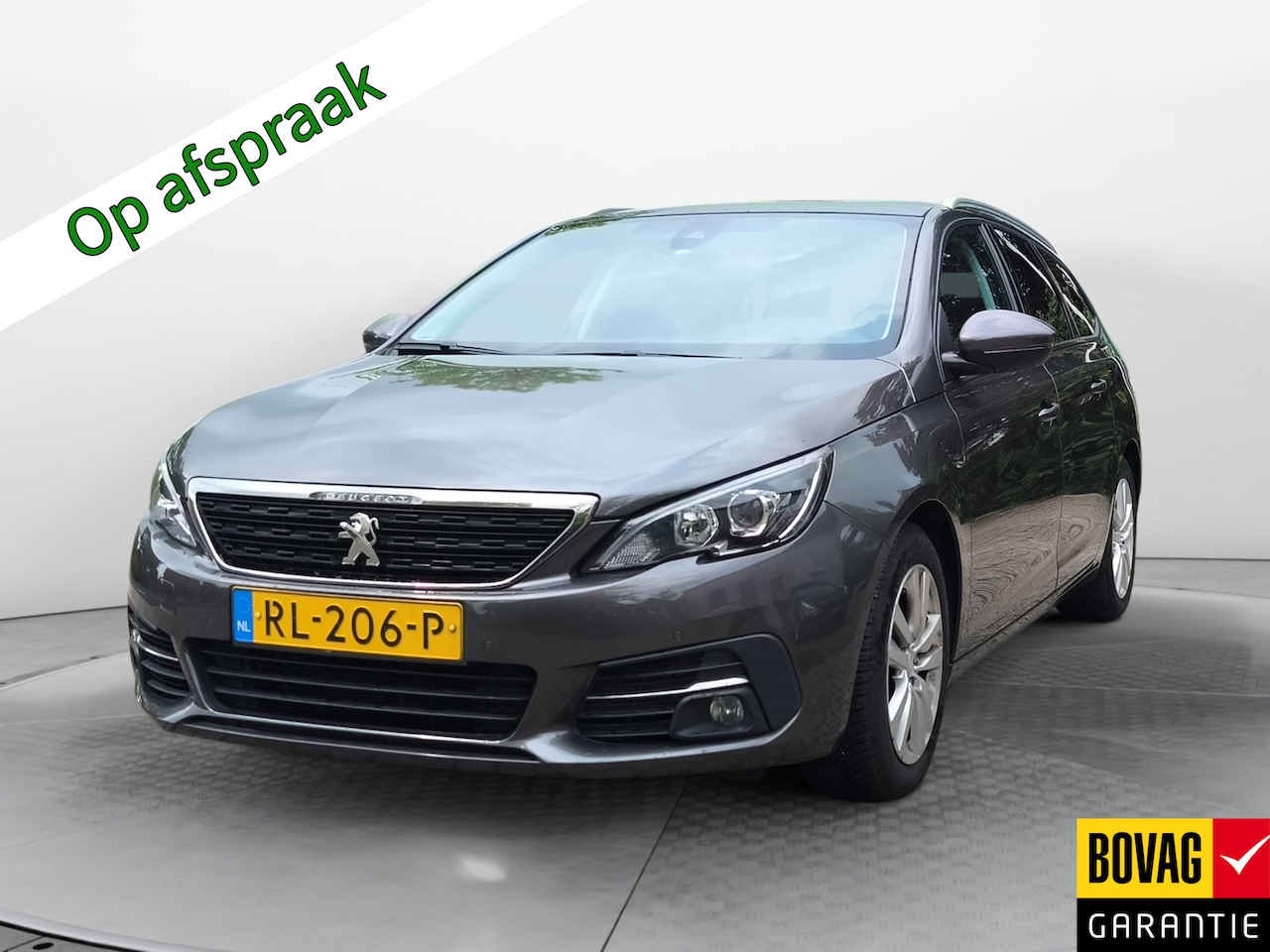 Peugeot 308 SW - 1.2 PureTech Blue Lease Executive (111PK) 1e-Eigenaar, Keurig-Onderh., Navigatie/Apple-Car - AutoWereld.nl