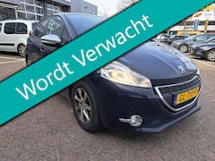 Peugeot 208 - 1.2i Style 5-deurs Airco Cruise Navi 93.000km Zuinig A-Label
