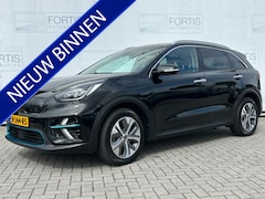 Kia e-Niro - ExecutiveLine 64 kWh NL AUTO | LEDER | STOELVERW | STOELVERKOEL | CAMERA | CARPLAY |