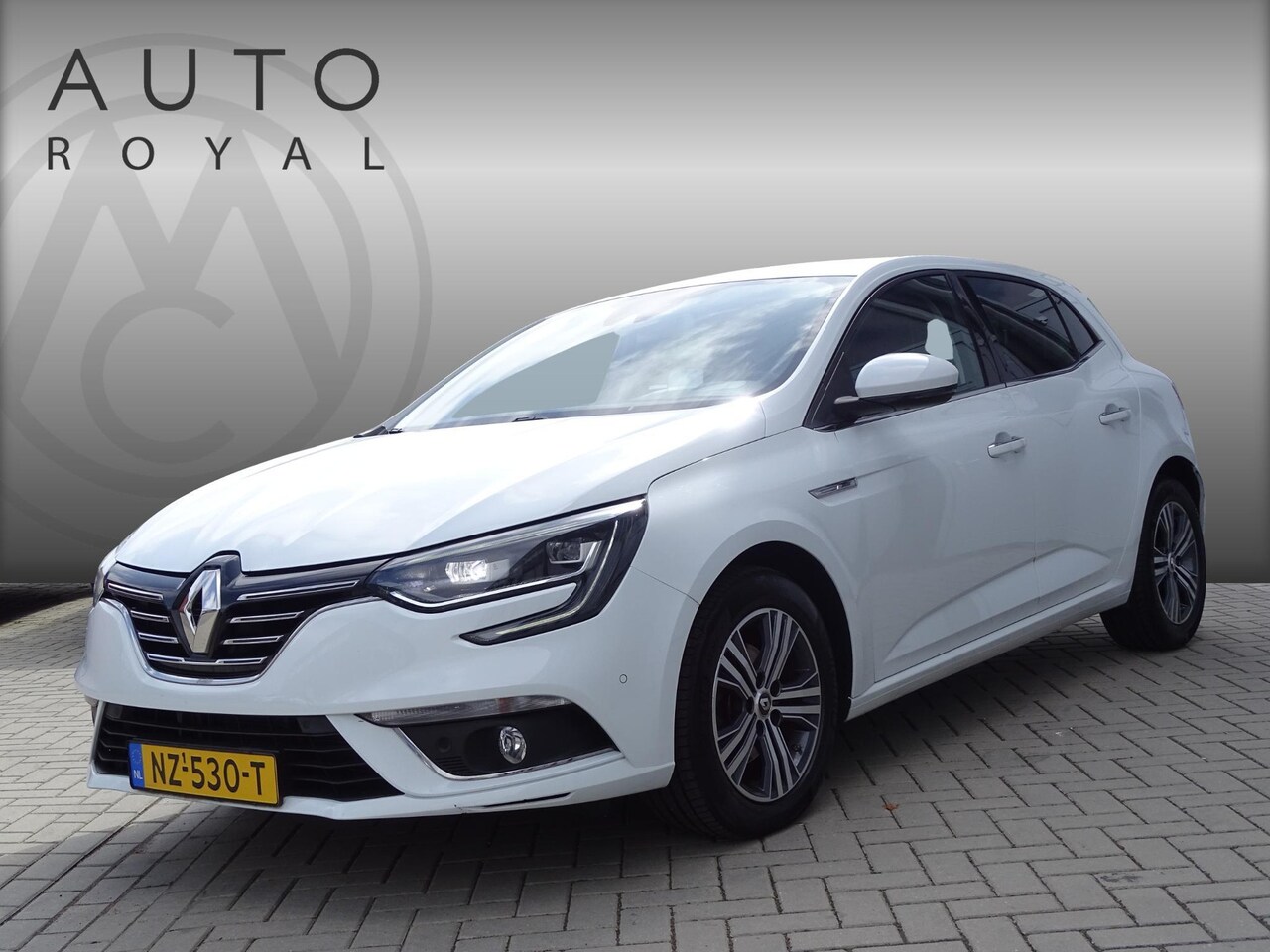 Renault Mégane - 1.2 TCe Bose Automaat, Navigatie, Multimedia, Camera, Head-Up display, Sport Interieur, Ai - AutoWereld.nl