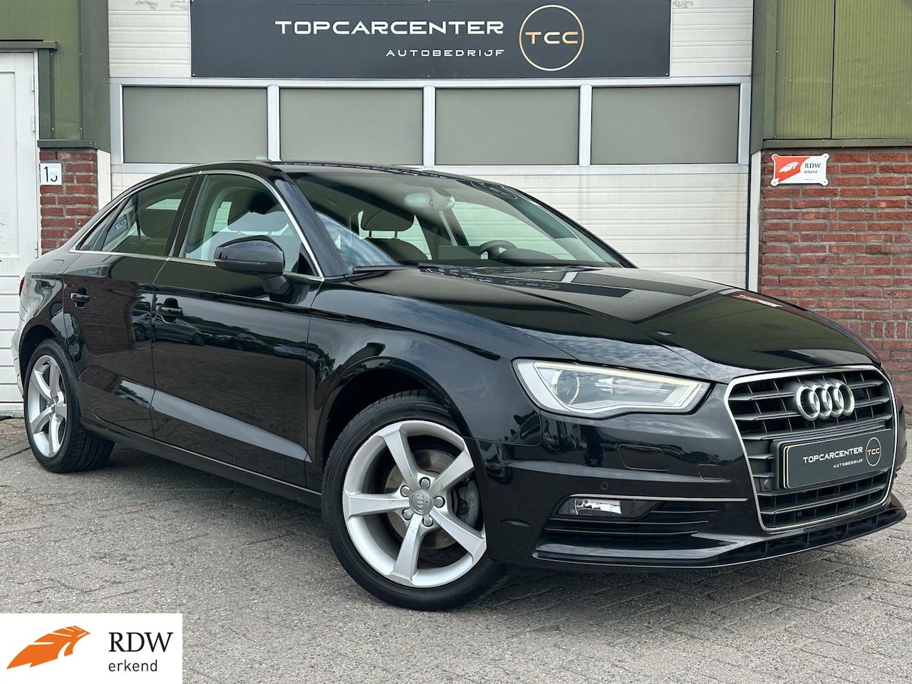 Audi A3 Limousine - 1.4 TFSI Pro Line S/CLIMA/STOELV/PARKS/APK - AutoWereld.nl