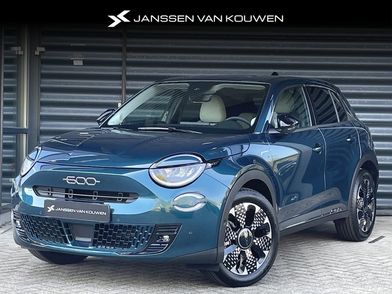 Fiat 600e - La Prima 54 kWh La Prima 54 kWh - AutoWereld.nl