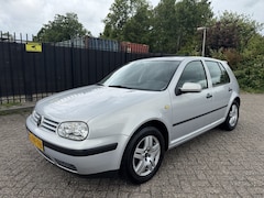 Volkswagen Golf - 2.0 Trendline 5 Drs LPG G3