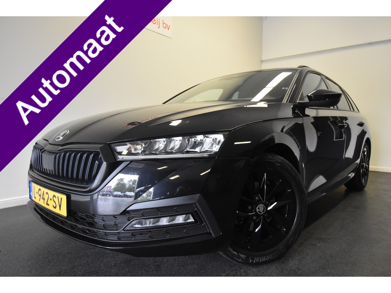 Skoda Octavia Combi - 1.5 e-TSI Sport Business 1.5 e-TSI Sport Business , TREKHAAK , VIRTUAL COCKPIET , ZW HEMEL , LED KOPL , - AutoWereld.nl
