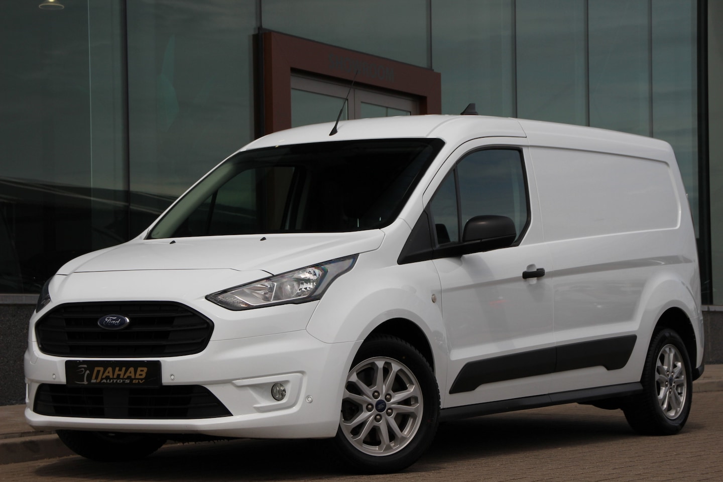 Ford Transit Connect - 1.5 EcoBlue L2 Trend | Stoelverwarming | lm velgen | - AutoWereld.nl