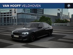 BMW 3-serie - 330e High Executive M Sport Automaat / Sportstoelen / Stoelverwarming / Adaptieve LED / Pa