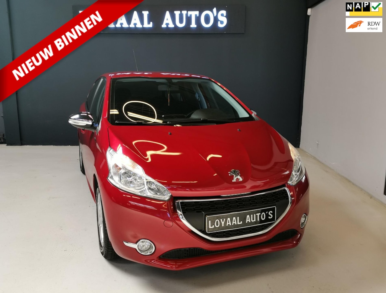 Peugeot 208 - 1.2 VTi Style | NAVI | AIRCO | CRUISE | ELEK.RAMEN | NAP | APK. - AutoWereld.nl