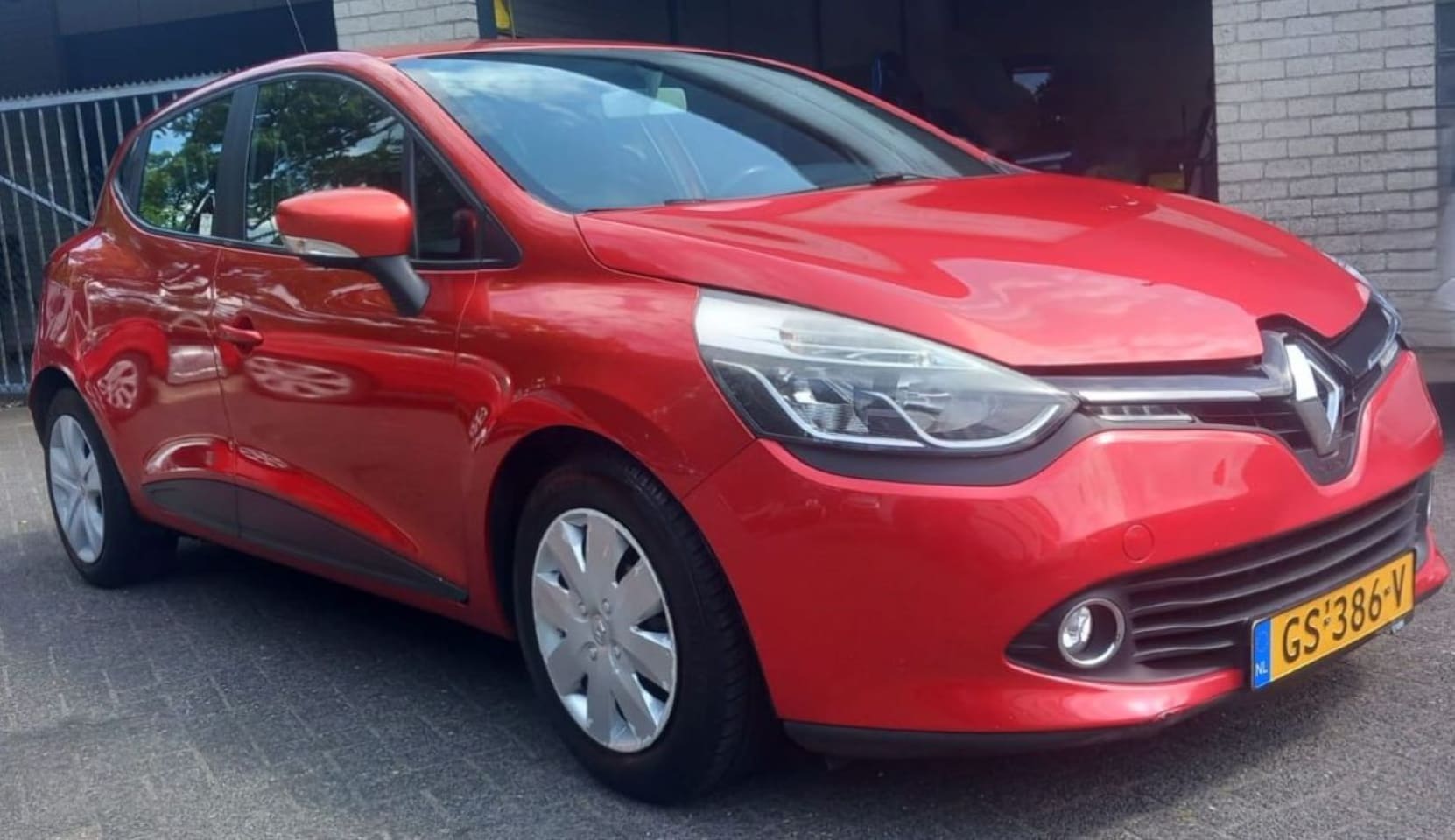 Renault Clio - 0.9 TCe Dynamique - AutoWereld.nl