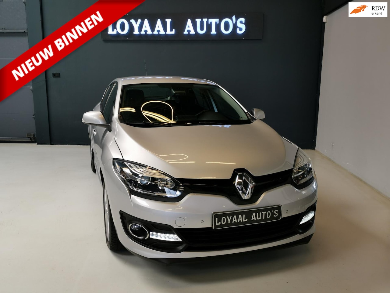 Renault Mégane - 1.2 TCe Bose | NAVI | AIRCO | CRUISE | PDC | STOEL.VERW | APK. - AutoWereld.nl