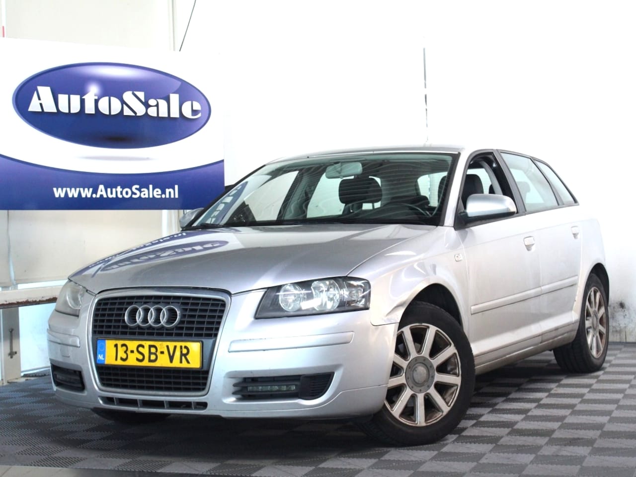 Audi A3 Sportback - 1.6 FSI Attraction NAP CRUISE CLIMA LMV '05 - AutoWereld.nl