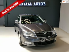 Skoda Octavia - 1.4 TSI Elegance Business Line | AUT | NAVI | AIRCO | CRUISE | TREKHAAK | PDC | APK