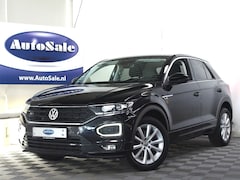 Volkswagen T-Roc - 1.5 TSI DSG R-Line 1eEIGNR VIRTUAL ACC CARPLAY DAB STOELVW '20