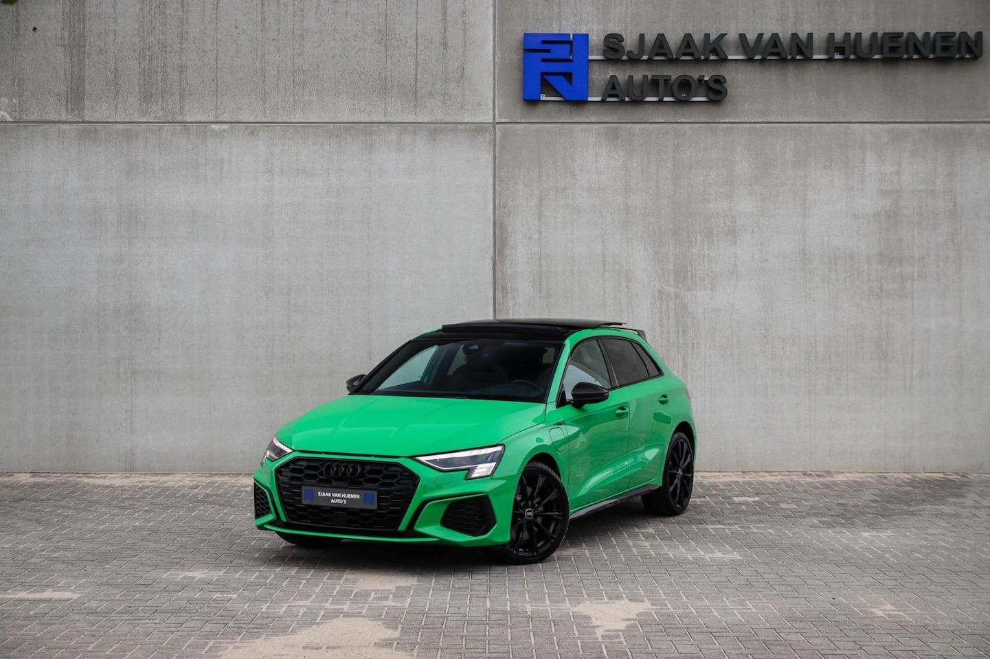 Audi A3 Sportback - 45 TFSI e PHEV S Edition S-line 245pk S-Tronic! Panoramadak|Virtual Cockpit|Kuipstoelen el - AutoWereld.nl