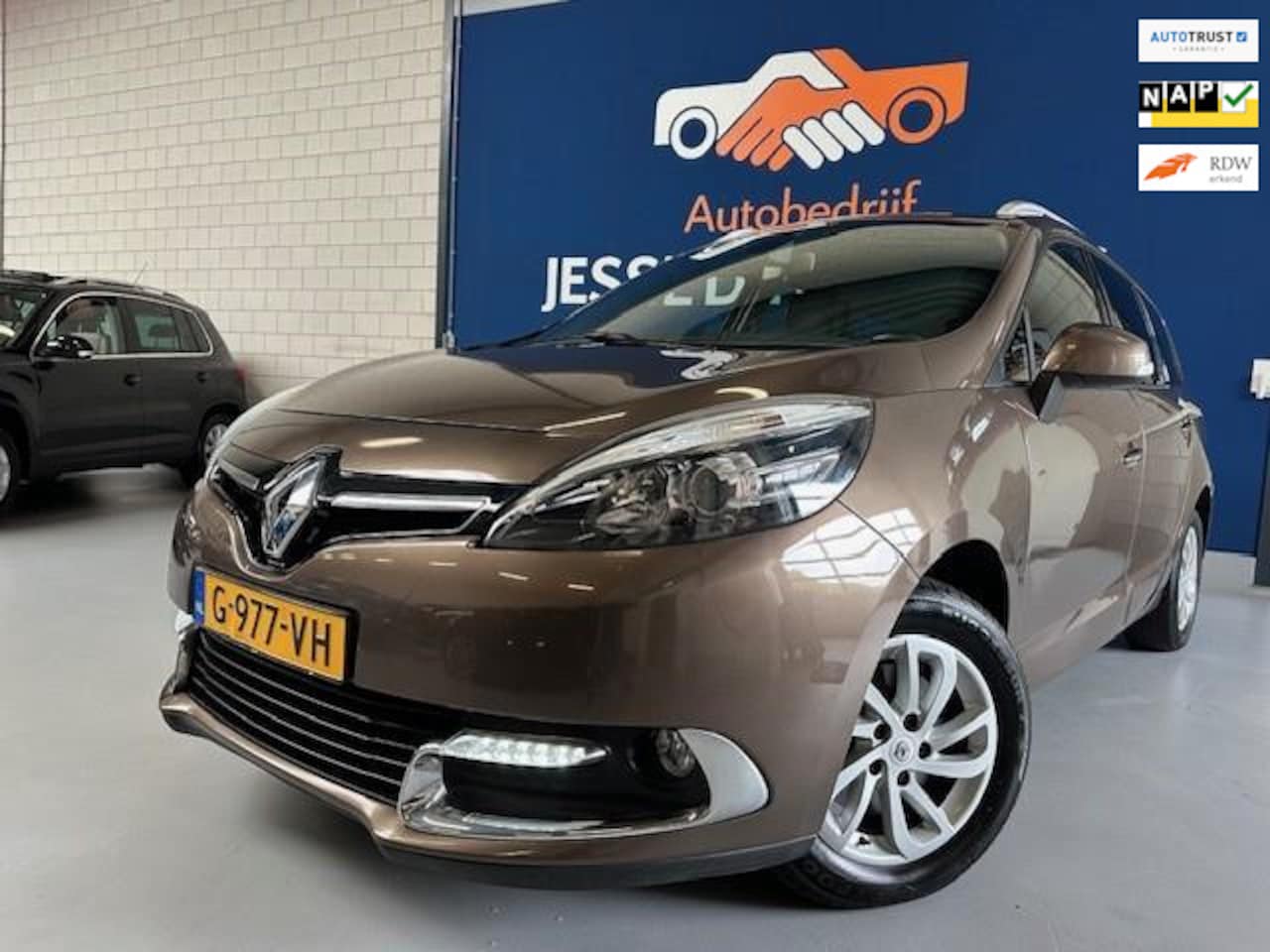 Renault Grand Scénic - 1.2 TCe Expression 1.2 TCe Expression,bj.2014,nieuw model,climate,navigatie,half leder,trekhaak,NAP met 19998 - AutoWereld.nl