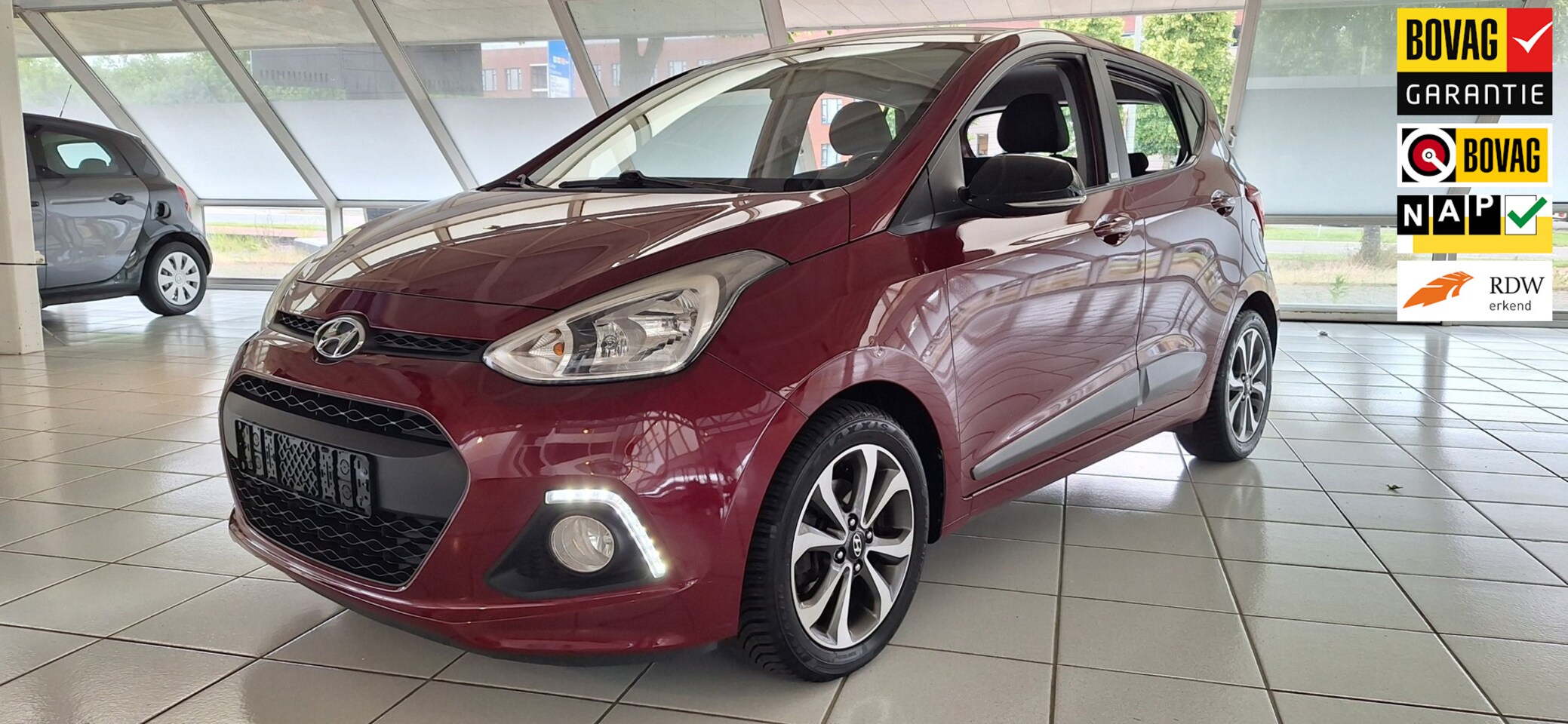 Hyundai i10 - 1.2i Fifa World Cup Edition, vol opties!! - AutoWereld.nl