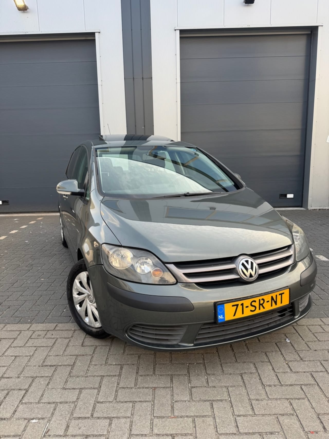 Volkswagen Golf Plus - 1.6 FSI Comfortline Business 1.6 FSI Comfortline Business - AutoWereld.nl