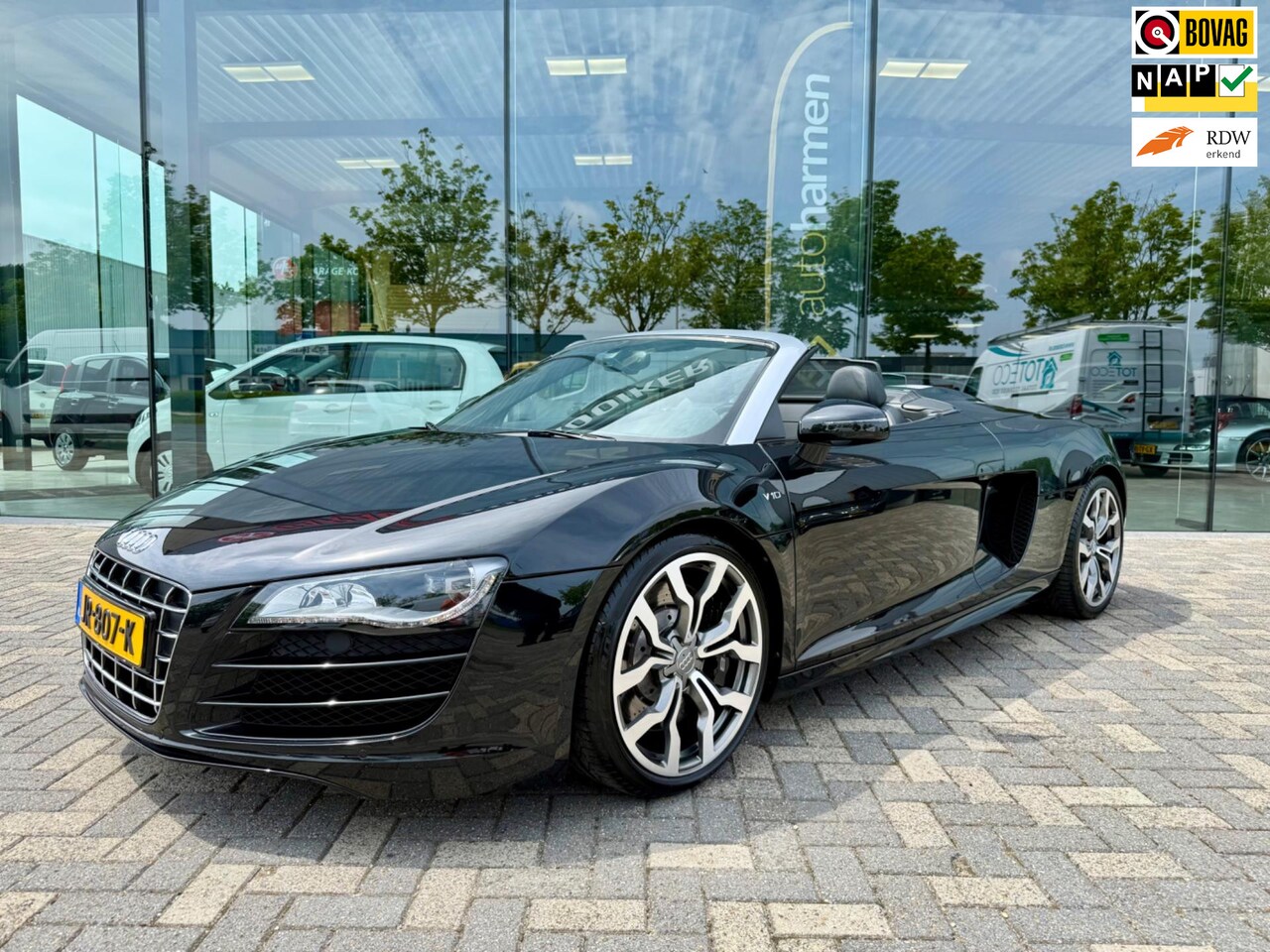 Audi R8 Spyder - 5.2 V10 FSI Carbon, B&O, Sluitende historie - AutoWereld.nl