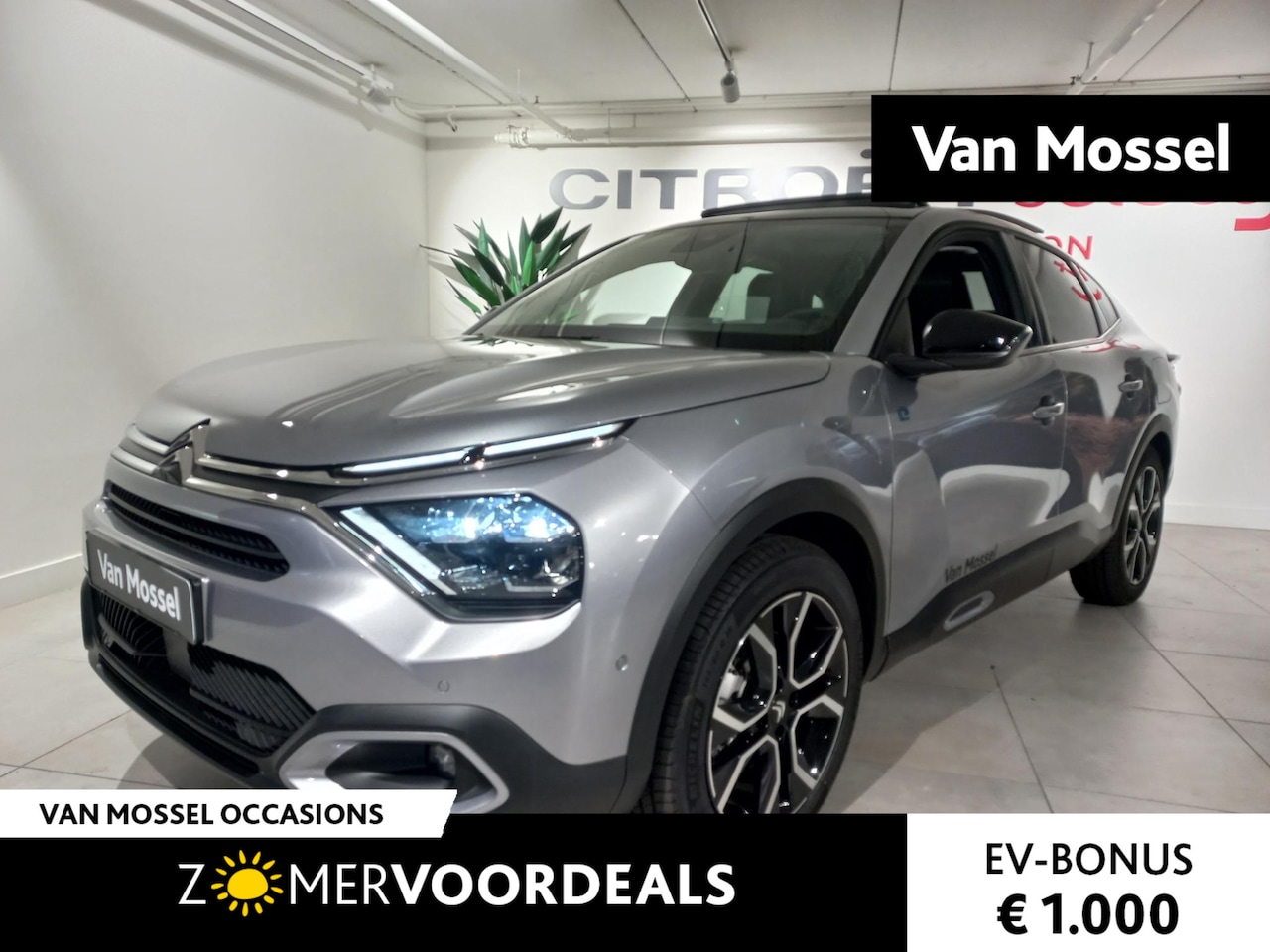 Citroën Ë-C4 X - ë-Series 54 kWh SCHUIFDAK | LEDER | EL STOELVERSTELLING - AutoWereld.nl
