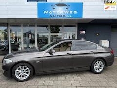 BMW 5-serie - 523i Executive NAVI|PDC|YOUNG TIMER