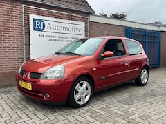 Renault Clio - 1.2-16V Community