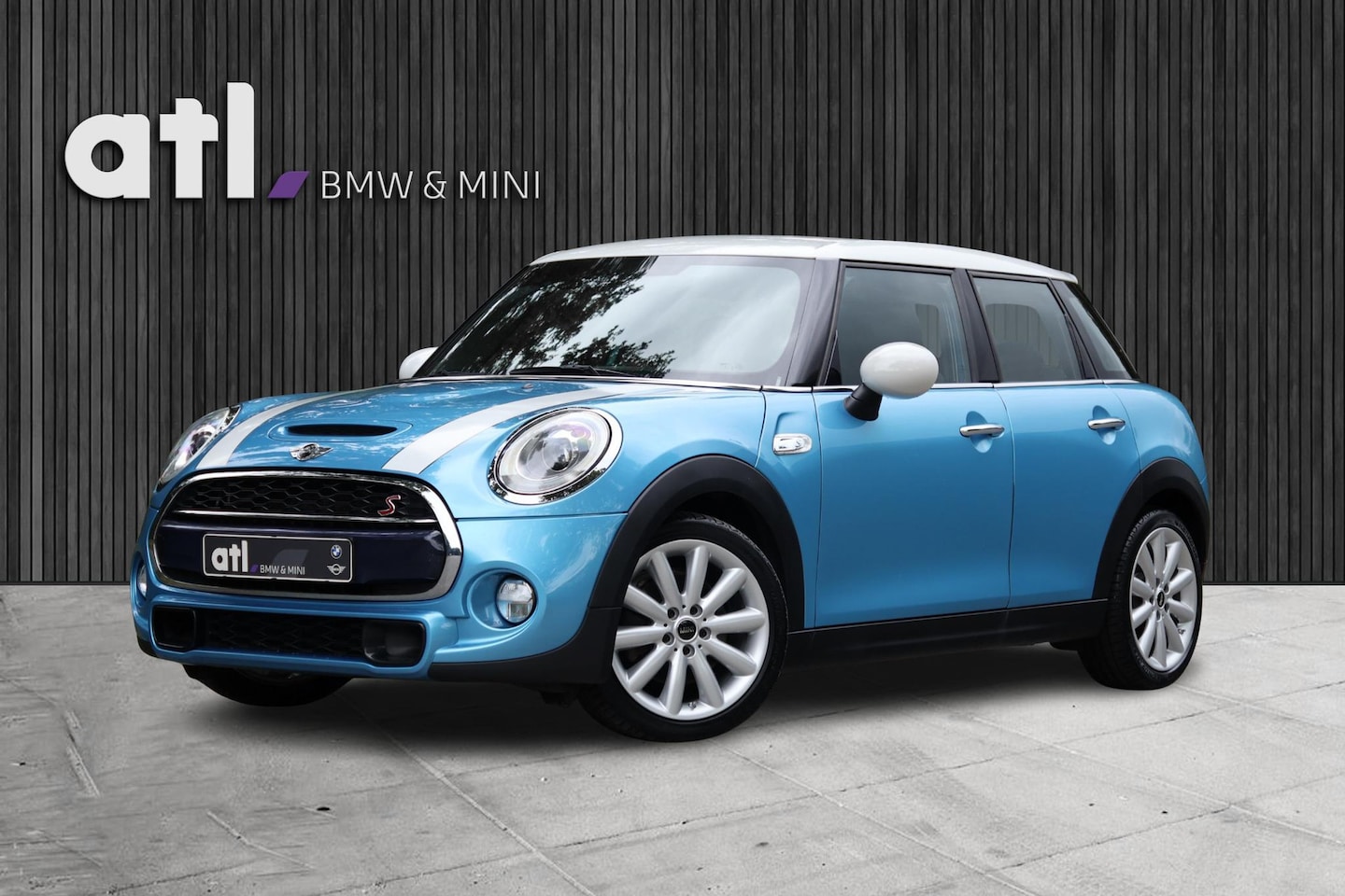 MINI Cooper S - Mini 2.0 Chili AUT, Navi Pro, Head-up, Sportstoelen, Stoelverwarming, LED, PDC, etc. - AutoWereld.nl