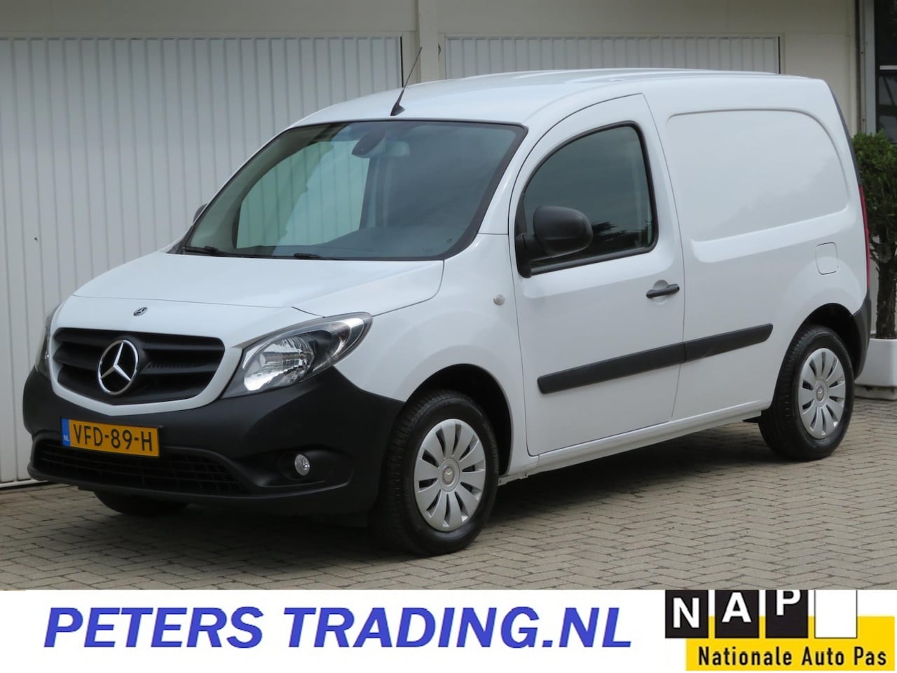 Mercedes-Benz Citan - 109 CDI 90pk AIRCO-CRUISE-CAMERA-TREKH-NL AUTO - AutoWereld.nl