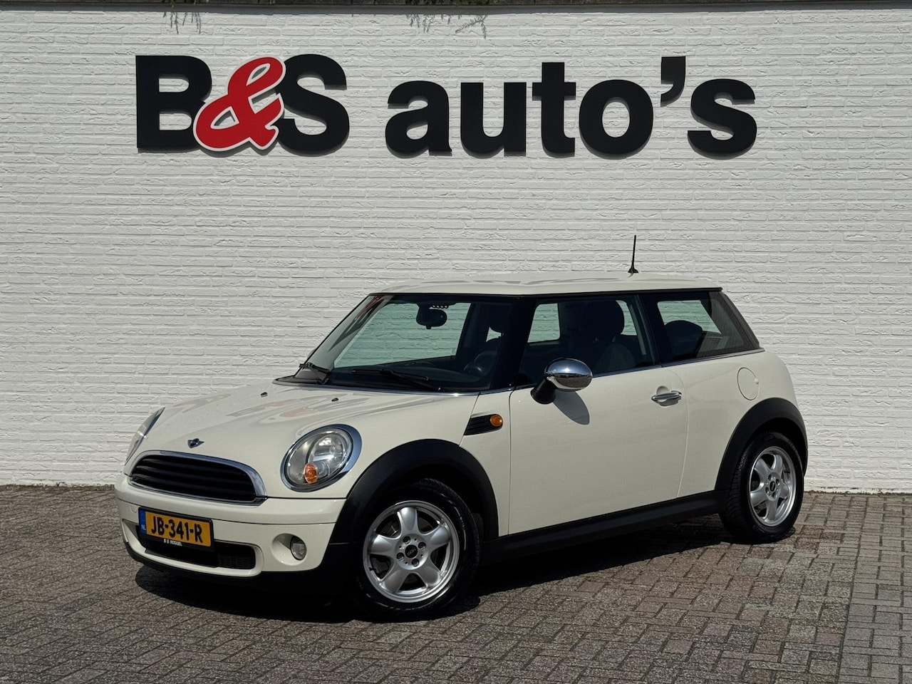 MINI One - Mini 1.4 Anniversary Airco Elektrische ramen+spiegels Lm velgen+4 Seizoens banden - AutoWereld.nl