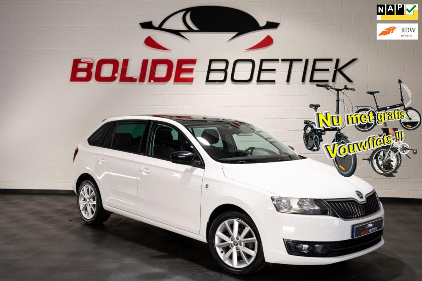 Skoda Rapid Spaceback - 1.2 TSI |Panoramadak|Navi |dealeronderhouden |NL-Auto |1e eigenaar - AutoWereld.nl