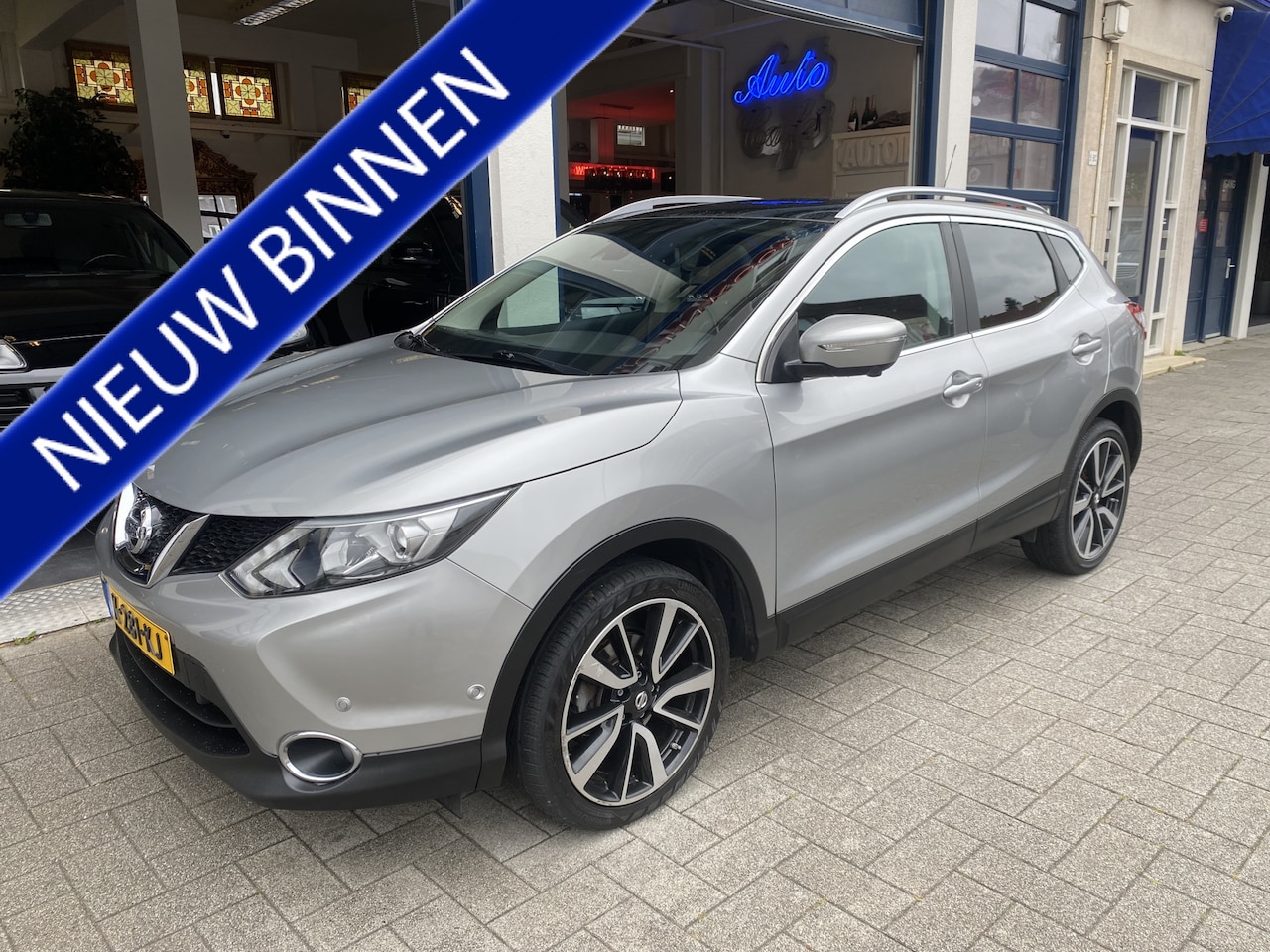 Nissan Qashqai - 1.2 Connect Edition FULL OPTIONS - AutoWereld.nl