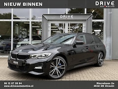 BMW 3-serie Touring - 330e High Executive M-Sport|HUD|Ad.Cruise|El.Trekhaak|HIFI|19"