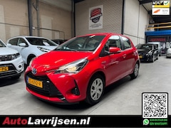 Toyota Yaris - 1.5 Hybrid ACTIVE LAGE KM STAND 47DKM NL AUTO NAP CAMERA LED CRUISE TREKHAAK ECC