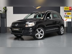 Volkswagen Tiguan - 1.4 TSI Highline SPORT&STYLE-CLIMA-NAV-VOLLEDER-TREKHAAK-WINTERPAKKET-Etc