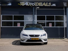 Seat Leon - 1.8 TSI FR 180PK PANO AUTOMAAT LET OP DEUKJE OP DEUR