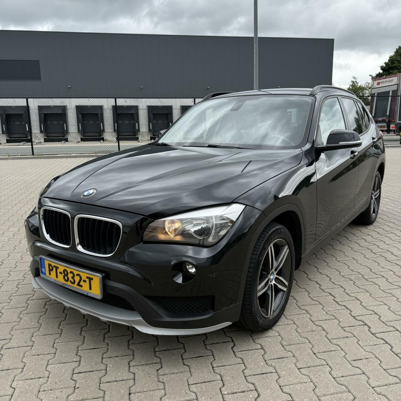 BMW X1 - sDrive18d 2014 High Executive - AutoWereld.nl