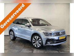 Volkswagen Tiguan Allspace - 1.5 TSI Highline Business R 7-Persoons Panoramadak Navigatie Camera CruiseControl
